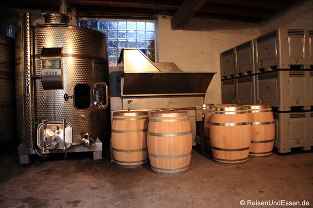 Weinverarbeitung im Weingut Fries