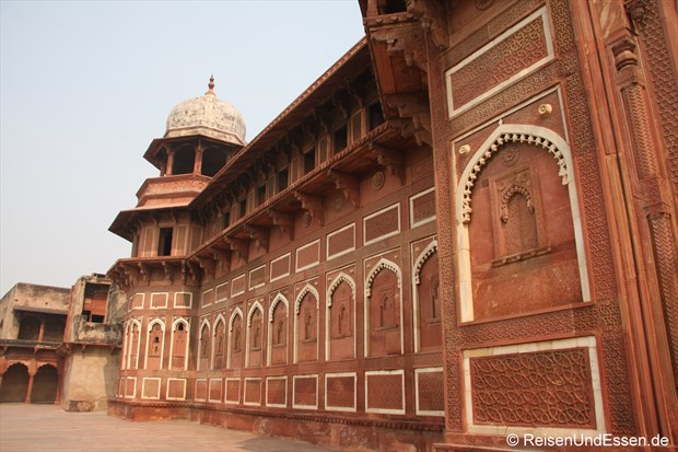 Im Roten Fort in Agra