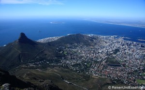 Read more about the article Grandiose Aussicht vom Tafelberg auf Kapstadt und Umgebung
