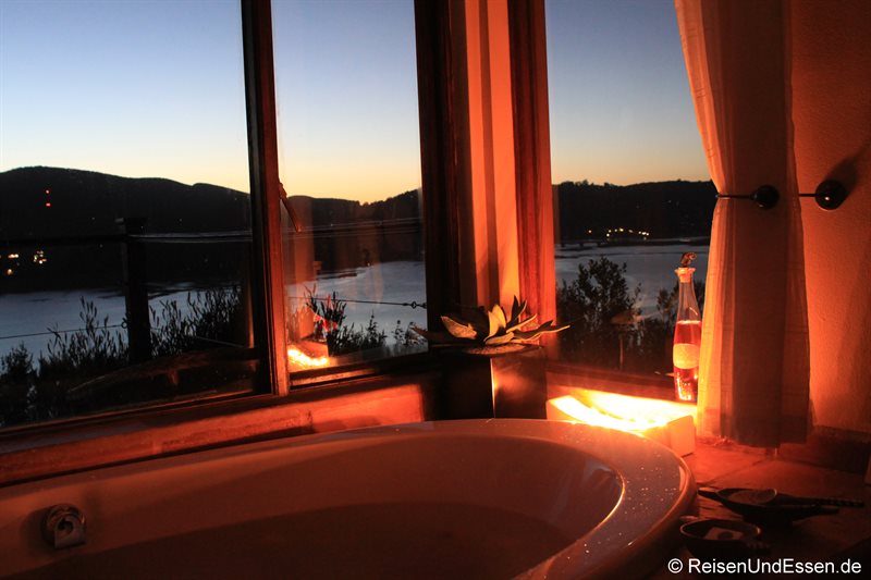 Read more about the article Suite mit Ausblick in der Elephant Hide of Knysna Guest Lodge