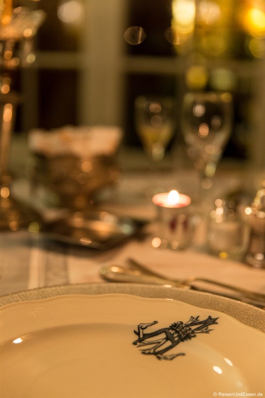 Kulinarische Hochgenüsse im Schloss beim Diner im Chateau de la Pressle