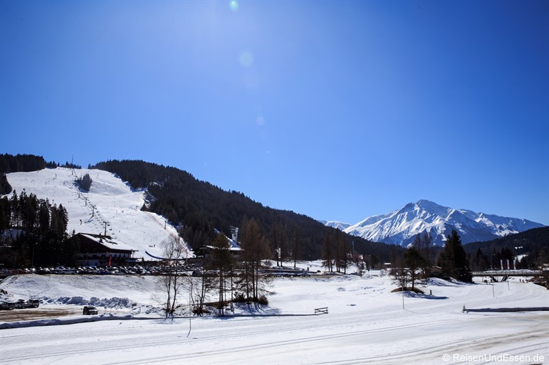 Blick auf das Skigebiet Gschwandtkopf