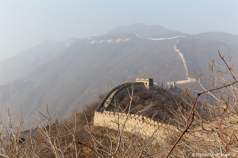 Menschenleere Chinesische Mauer in Mutianyu
