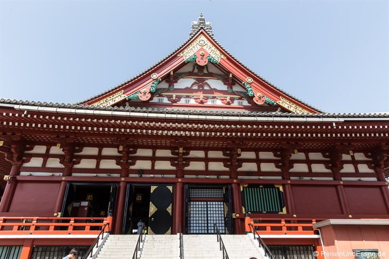 Blick auf den Senso-ji Tempel