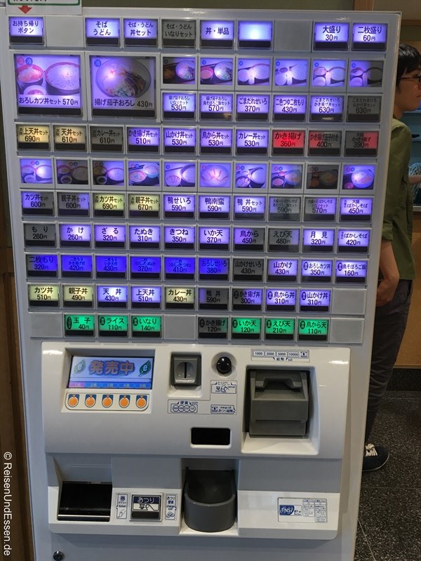 Schnellimbiss mit Automat in Japan