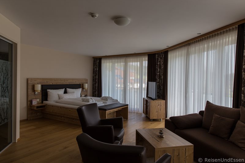 Junior Suite beim Wohlfühlwochenende im Hotel Dirsch in Emsing