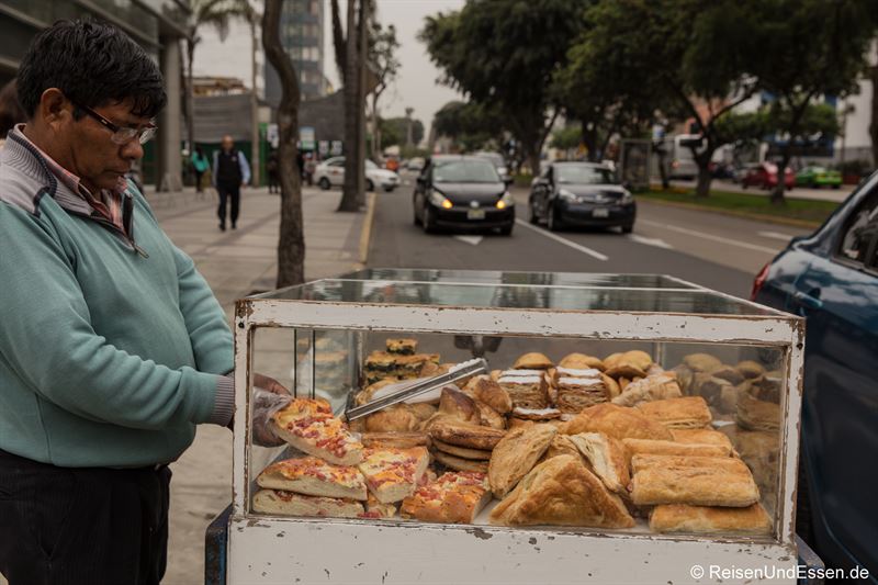 Straßenhändler in Lima
