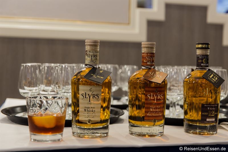 Auswahl an Slyrs Whisky zum Whisky-Menü im Restaurant Wintergarten