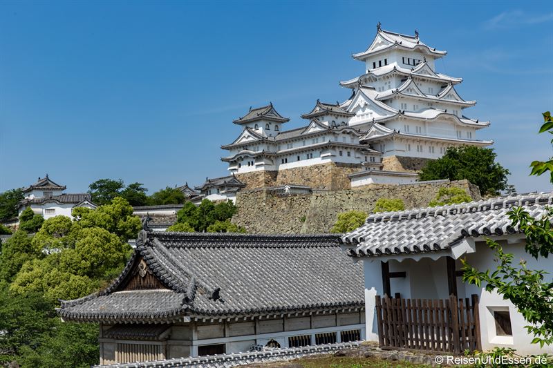 Blick auf die Burg Himeji