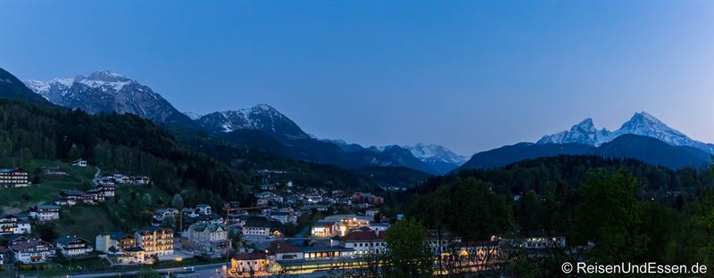 Blick am Abend vom Hotel Bavaria in Berchtesgaden