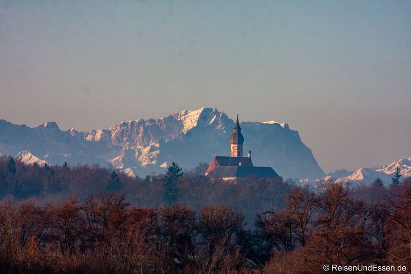 Read more about the article Kloster Andechs und die Zugspitze