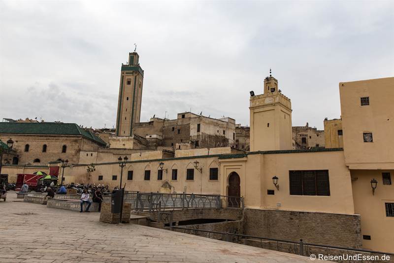 Blick vom Platz Rcif auf die Minarett der Moscheen