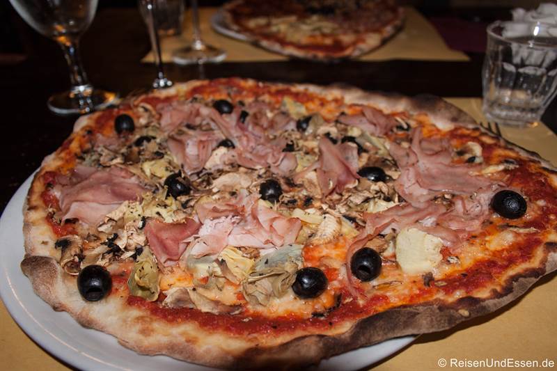 Pizza in Vico d’Elsa in der Toskana