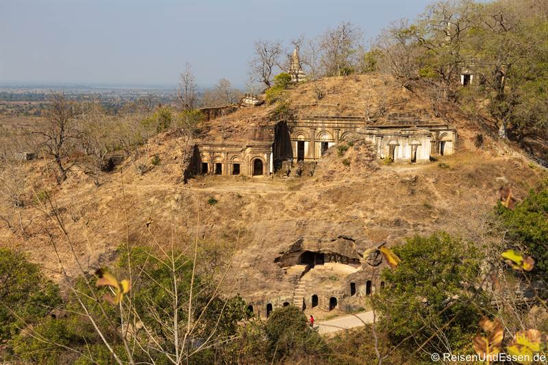 Höhlen in Hpo Win Daung - Sehenswürdigkeiten in Monywa