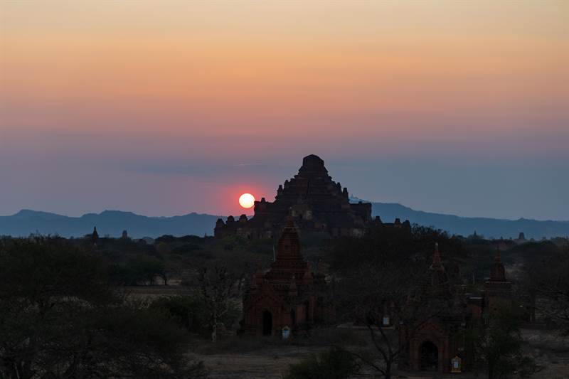 Sonnenuntergang in Bagan