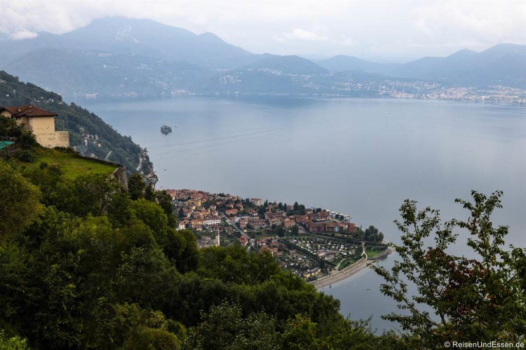Aussicht von Oggiogno auf Cannero und Lago Maggiore