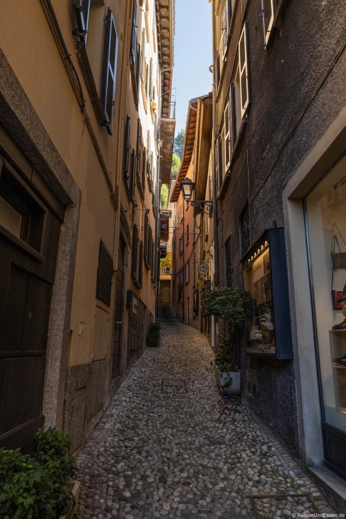 Gasse in Bellagio am Comer See