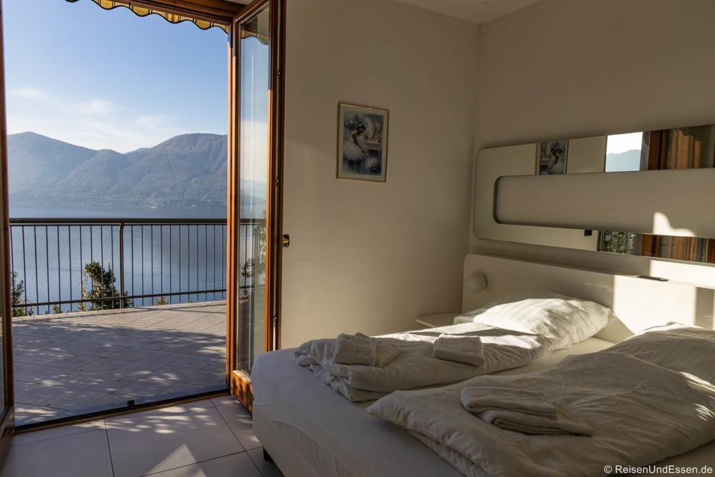 Schlafzimmer in der Ferienwohnung in Luino