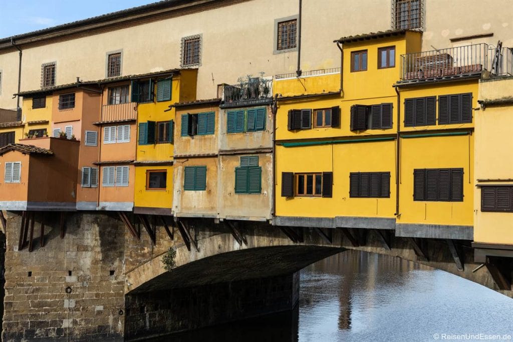 Häuser auf der Ponte Vecchio in Florenz