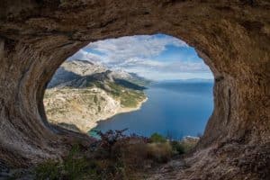Blick auf die Küste von Dalmatien in Kroatien