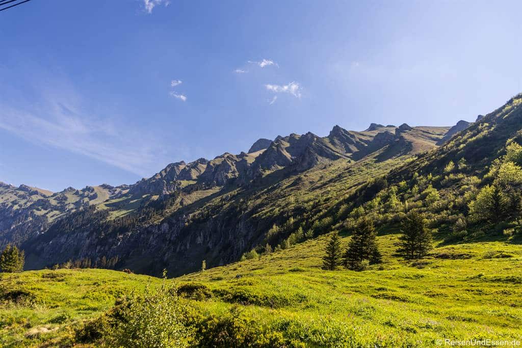 Hochebene in Richtung Kleine Scheidegg - Fahrt zum Jungfraujoch