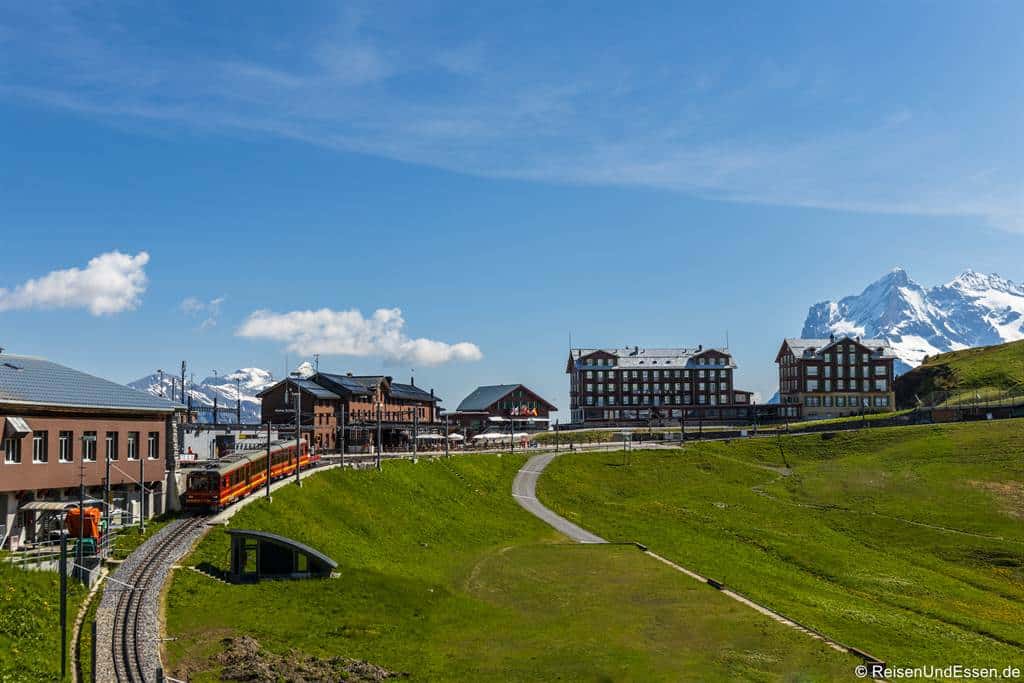 Kleine Scheidegg in der Schweiz - Fahrt zum Jungfraujoch