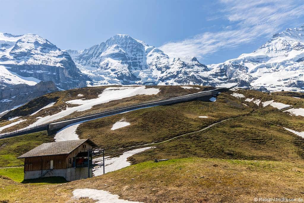 Einfahrt in den Berg zum Jungfraujoch