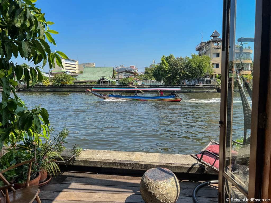 Flussblick vom Siamotif Boutique Hotel in Bangkok