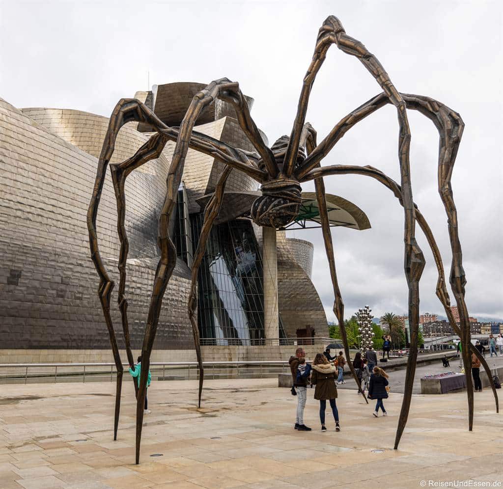 Maman beim Guggenheim Museum in Bilbao