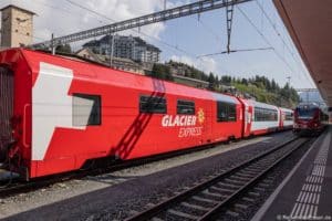 Glacier Express in St. Moritz