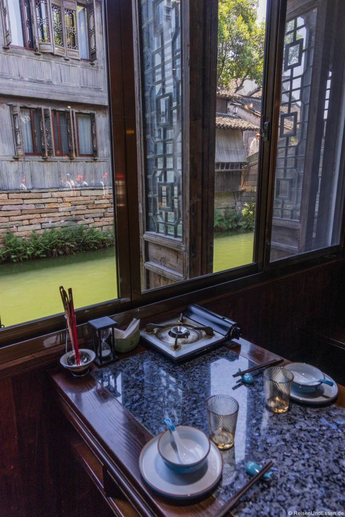 Restaurant mit Aussicht in Wuzhen